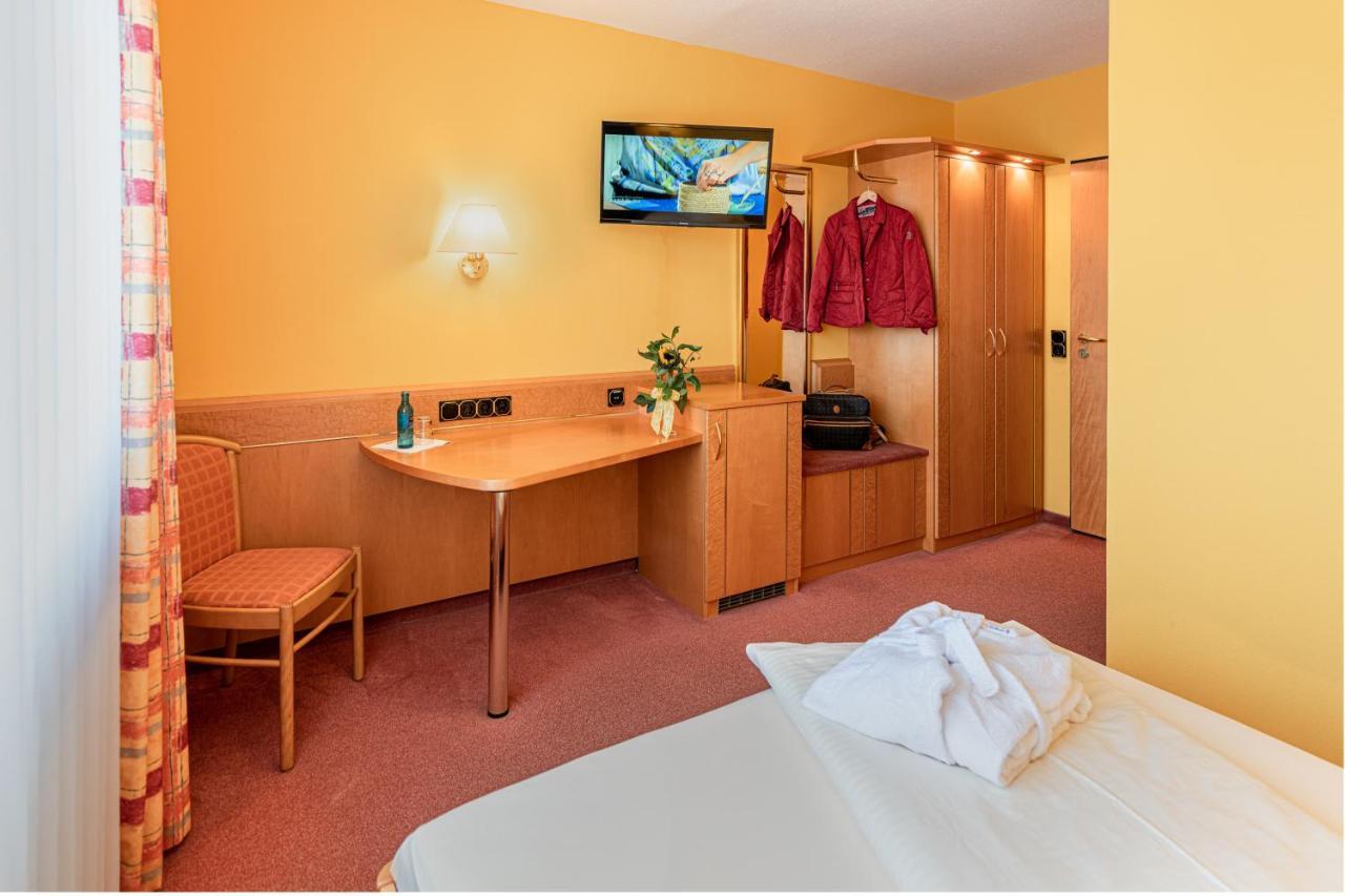 Kishotel Am Kurpark Bad Soden-Salmünster Kültér fotó